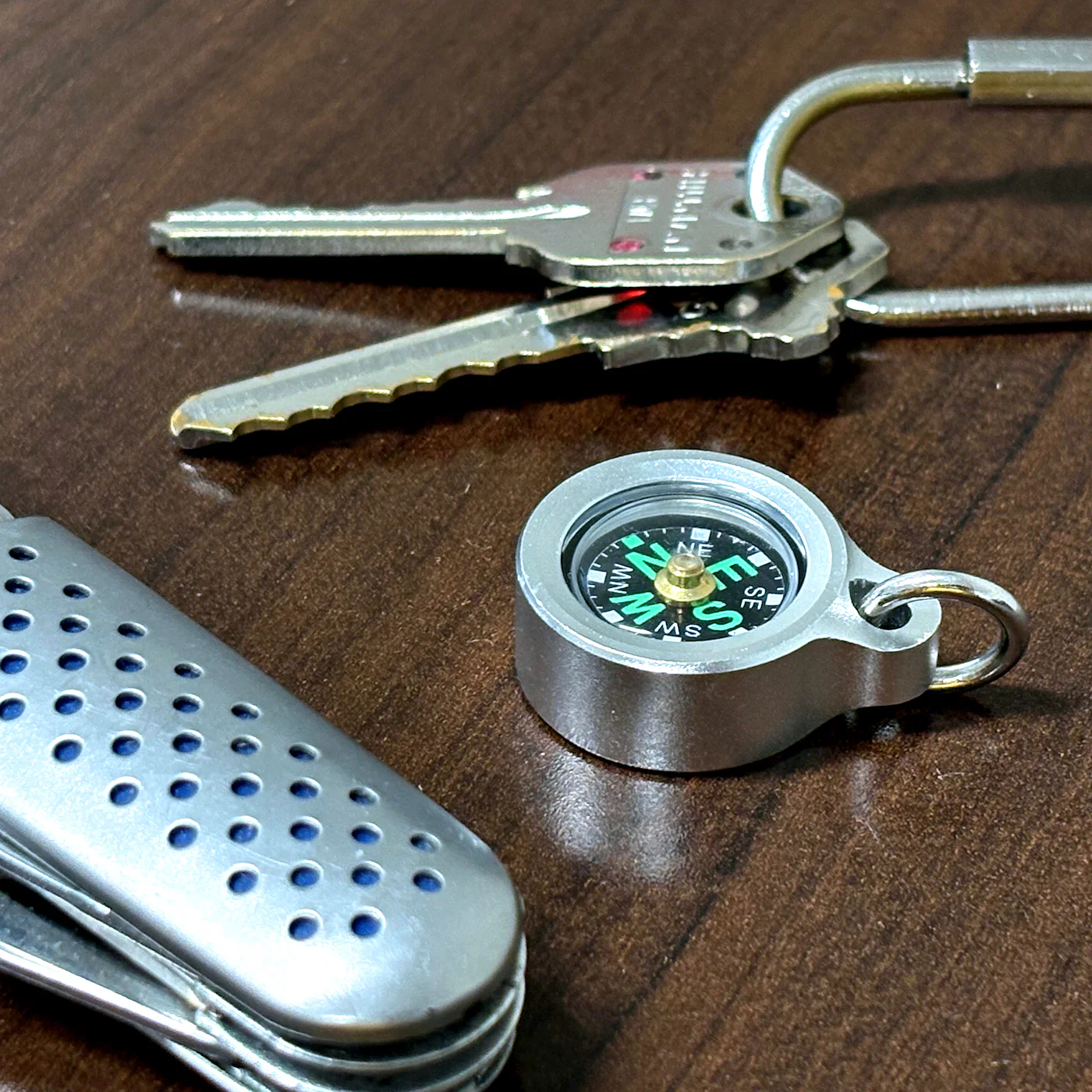 EDC Aluminum Compass Pendant - Image 3